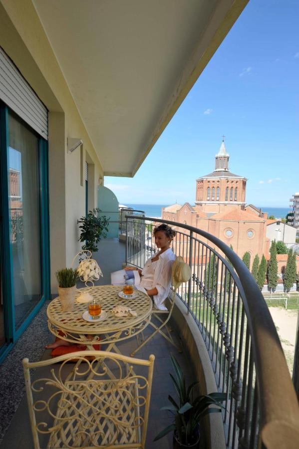 Bellariva Feeling Hotel Римини Экстерьер фото