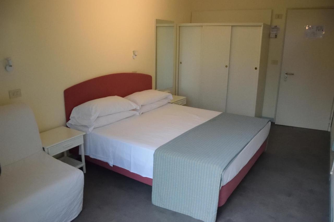 Bellariva Feeling Hotel Римини Экстерьер фото