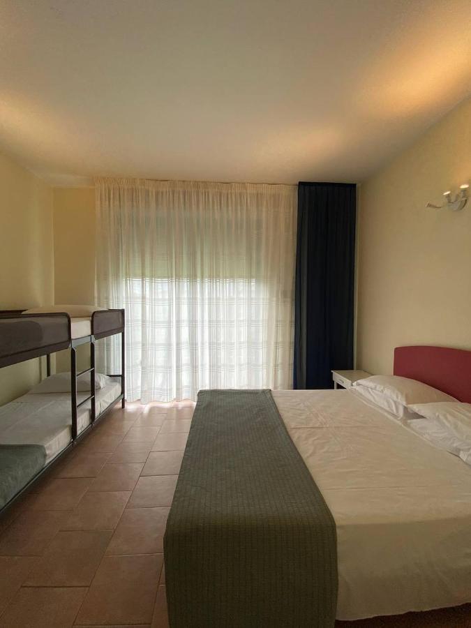 Bellariva Feeling Hotel Римини Экстерьер фото