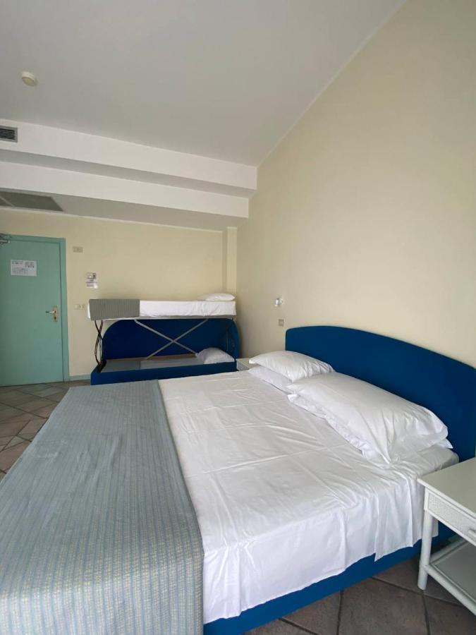 Bellariva Feeling Hotel Римини Экстерьер фото