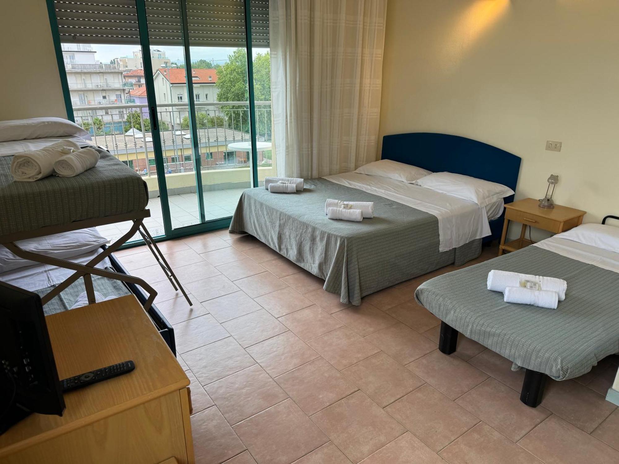 Bellariva Feeling Hotel Римини Экстерьер фото