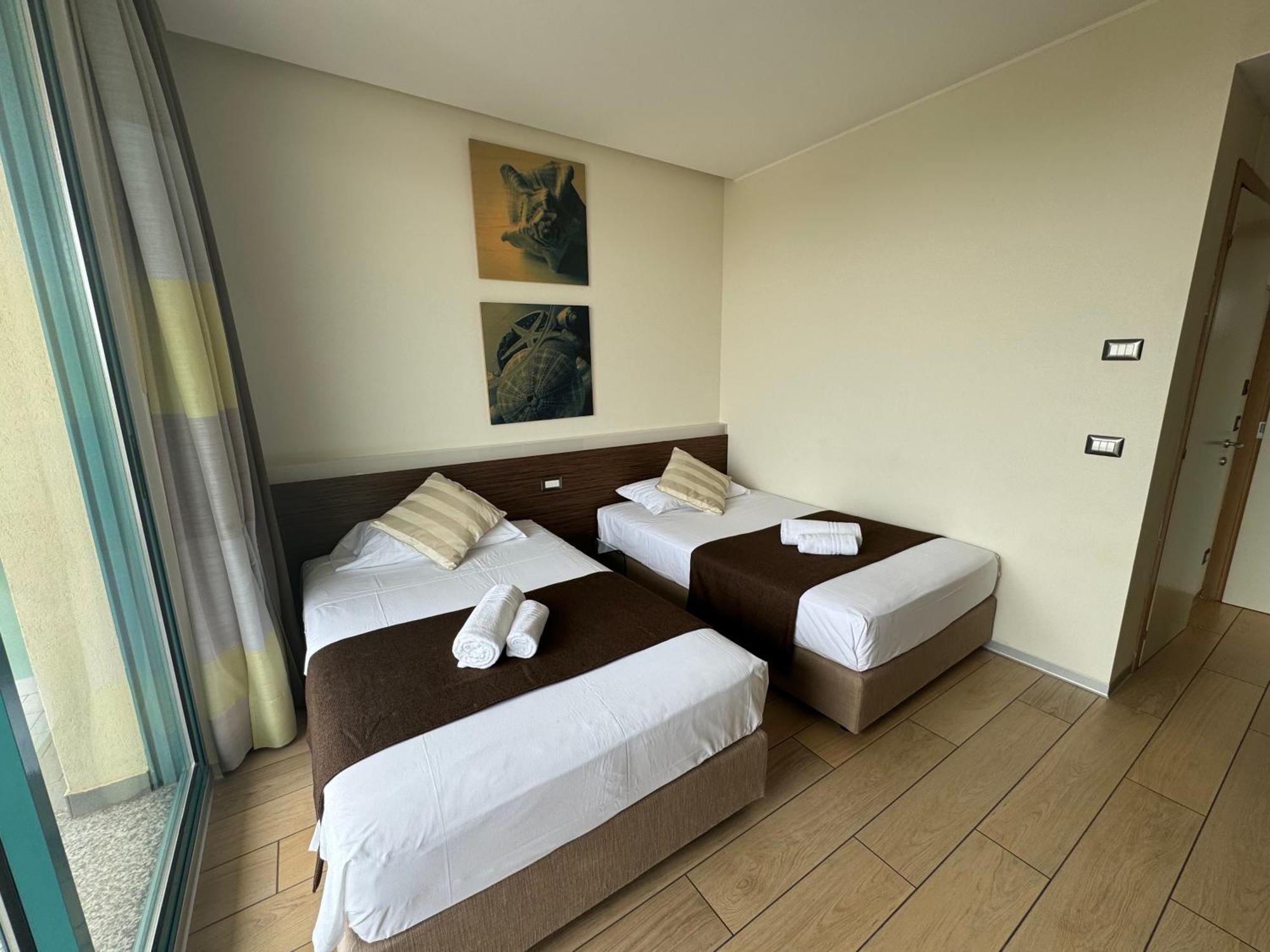 Bellariva Feeling Hotel Римини Экстерьер фото