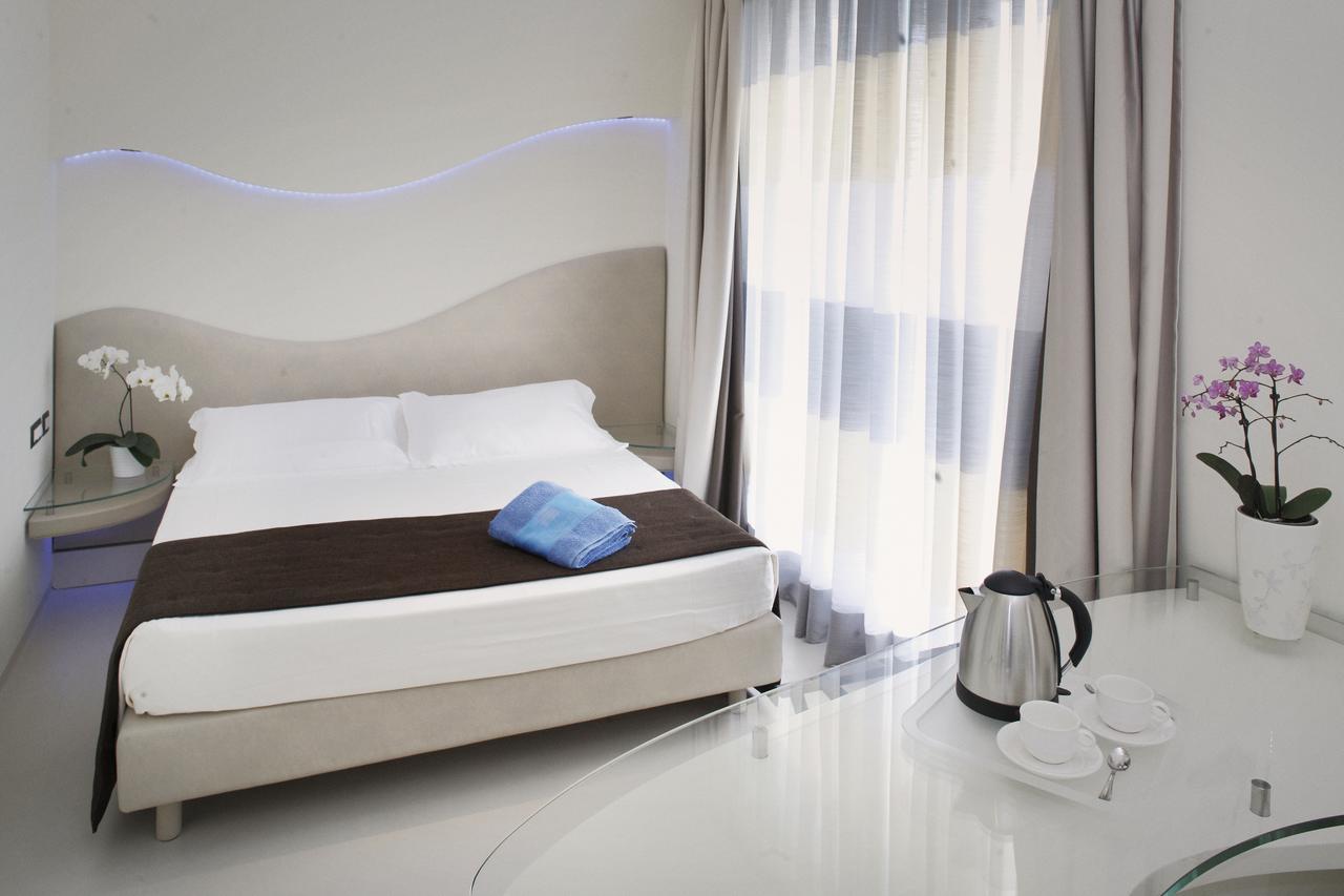 Bellariva Feeling Hotel Римини Экстерьер фото